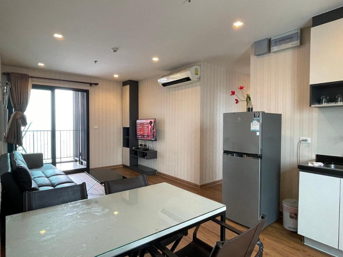 The Base Pattaya Aparthotel Exterior photo